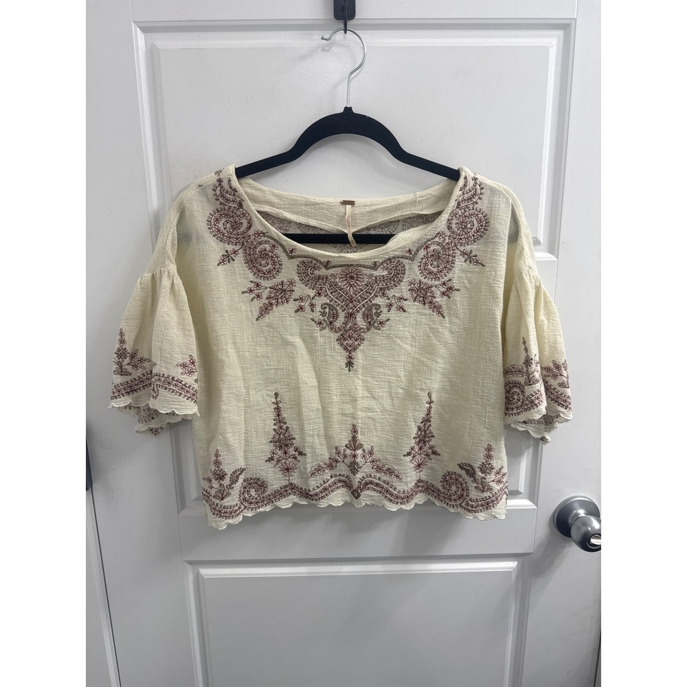 Free People Embroidered Crop Top Cream Burgundy Boho Flutter Sleeve Blouse XS